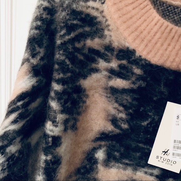 H&M Studio Rare Sweater - Picture 11 of 14